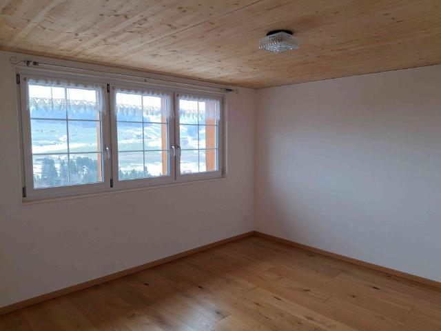 6.5 Zimmer, 140 m², 1. Stock