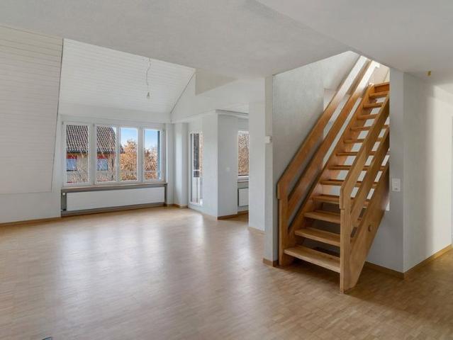 6.5 Zimmer, 158 m², 2. Stock