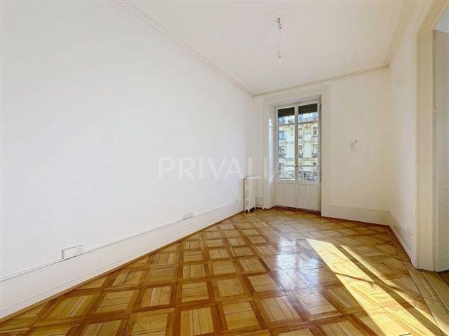 6.5 Zimmer, 1. Stock