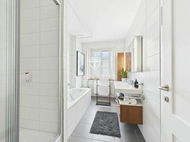 6.5 Zimmer, 210 m², 2. Stock