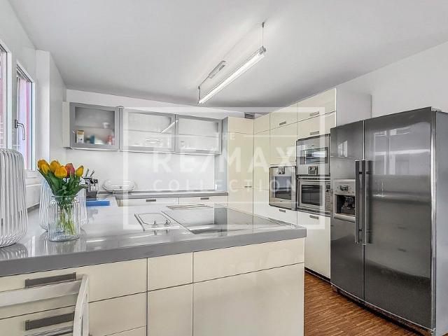 6.5 Zimmer, 212 m², 1. Stock