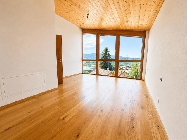 6.5 Zimmer, 214 m²