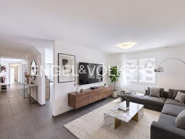 6.5 Zimmer, 220 m², 1. Stock