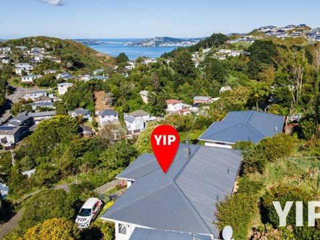 6B Warrington Grove, Newlands, Wellington City