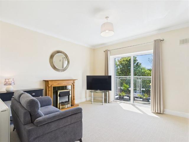 6B Hazelwood Court, Thurles, Co. Tipperary