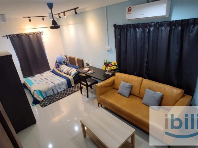 6mins drive to HospitalFully Furnished Medium Room at Taman Ban Aik, Jalan Rasah, Seremban