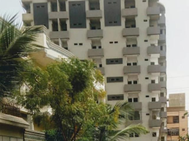 6th Floor Corner Double Balcony Two Bed DD Every Type of Loan Facili Karachi Gulshan e Kaneez Fatima ID 83499