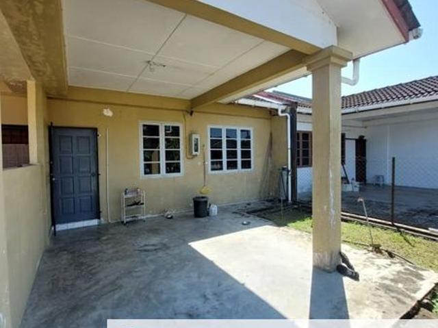 6th Mile Matang Single Storey Intermediate Terrace House For Sale