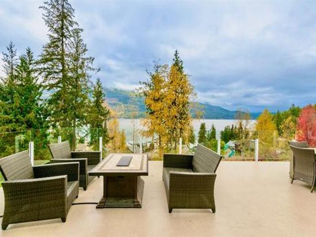 73 6421 Eagle Bay Road, Eagle Bay, BC, V0E 1T0 house for sale | Listing ID 10340 | Royal LePage