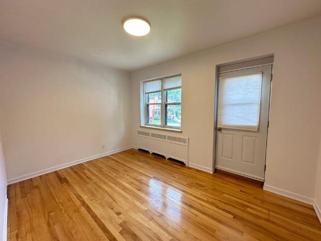 73 Av. Windsor, Westmount, H3Y2M1