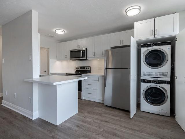 73 Clarence Street 2 Bedroom Apartment for Rent at 73 Clarence St, Brampton, ON L6W 1S5 Brampton East