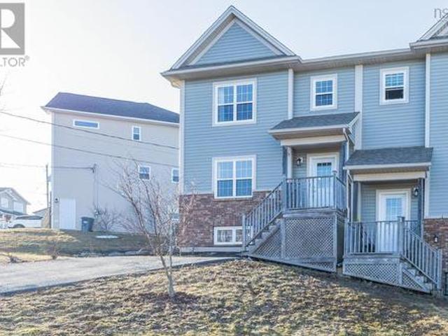 73 Fringe Drive, Middle Sackville, NS, B4E 0K7 house for sale | Listing ID 202504 | Royal LePage