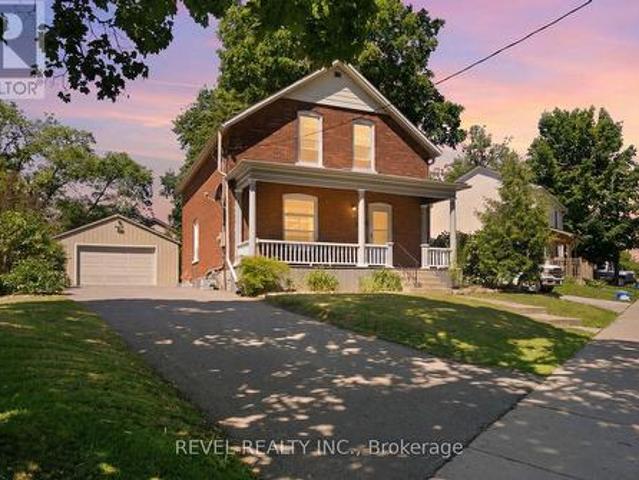 73 Grand River Street S, Brant, ON, N3L 2B5 house for sale | Listing ID X13621 | Royal LePage