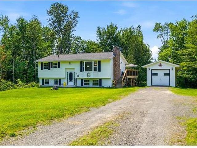 73 Joe King Dr, Mazerolle Settlement, NB, E3E 1Y6 house for sale | Listing ID NB141612 | Royal LePage
