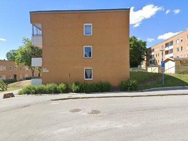 73 m2 lägenhet uthyres i Huddinge