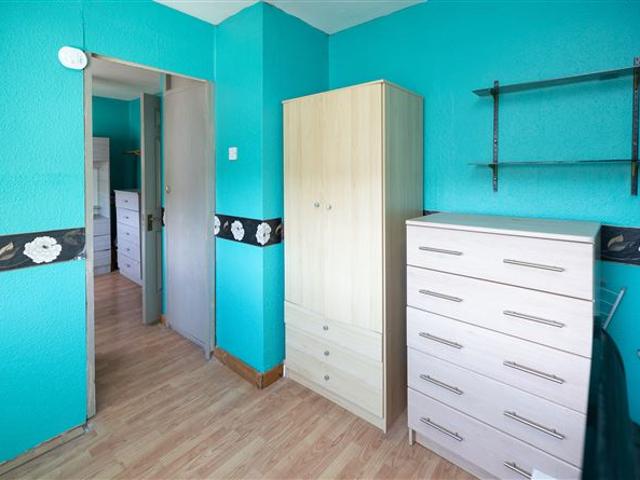 73 Mountain View Drive, Rathfarnham, Dublin 14 BROE Auctioneers 4898 MyHome. Ie Residential