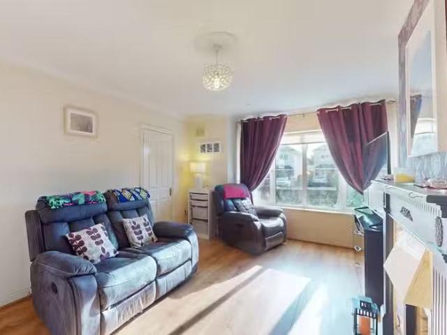 73 Parkview, Brackenstown Road, Swords, Co. Dublin, K67XW26 is.