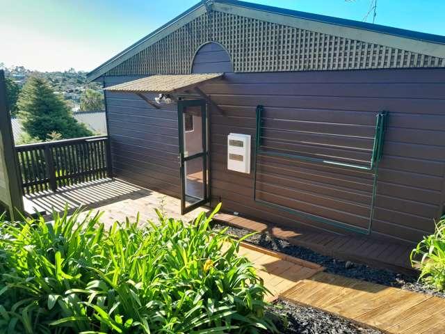73A Ayton Drive, Totara Vale, North Shore City