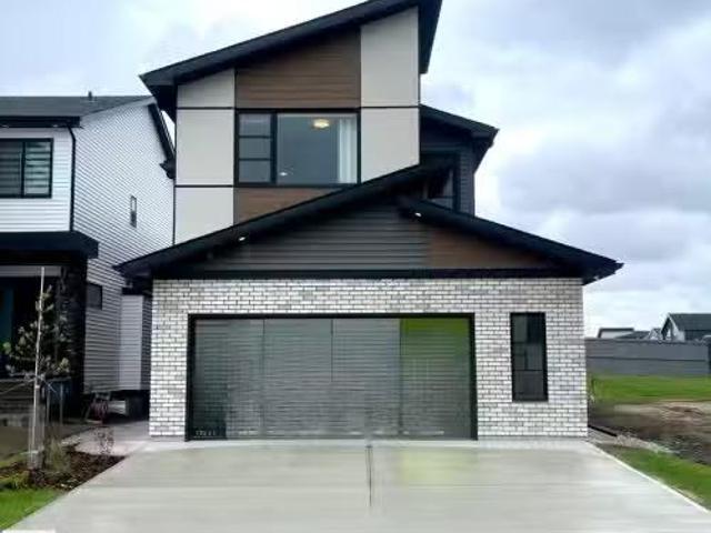 7005 Kiviaq Crescent, Edmonton, AB, T6W 1A5 house for sale.