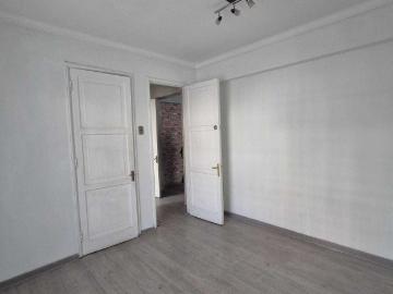 $ 700.000 Departamento en Arriendo en Providencia 2 dormitorios 1 baño / Kutt Property