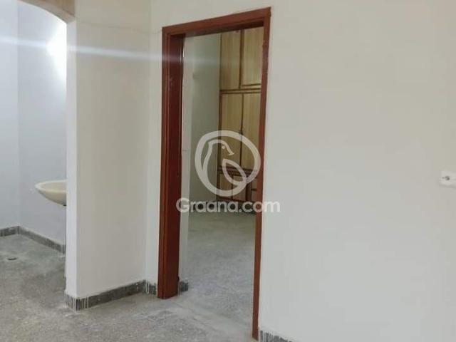 700 Ft² Housing Foundation E Type Flat for Rent