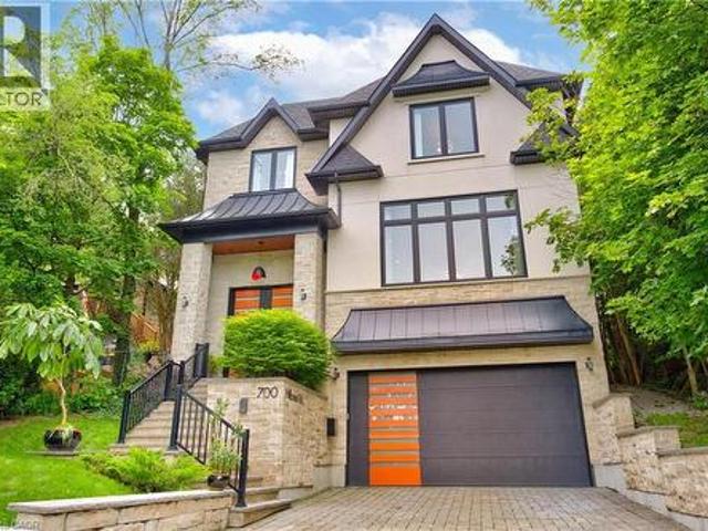 700 Hillcrest Road, West Shore, ON, L1W 2P1 house for sale | Listing ID 40840 | Royal LePage