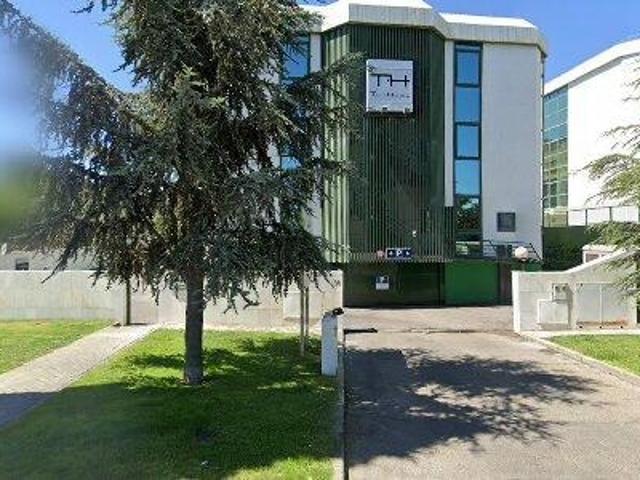 700 m2 office space for rent in Las Rozas de Madrid