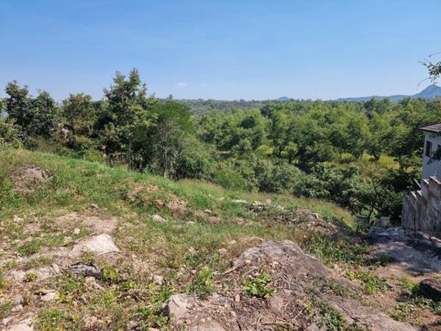 700 m² Land available in West Acres Ext 20