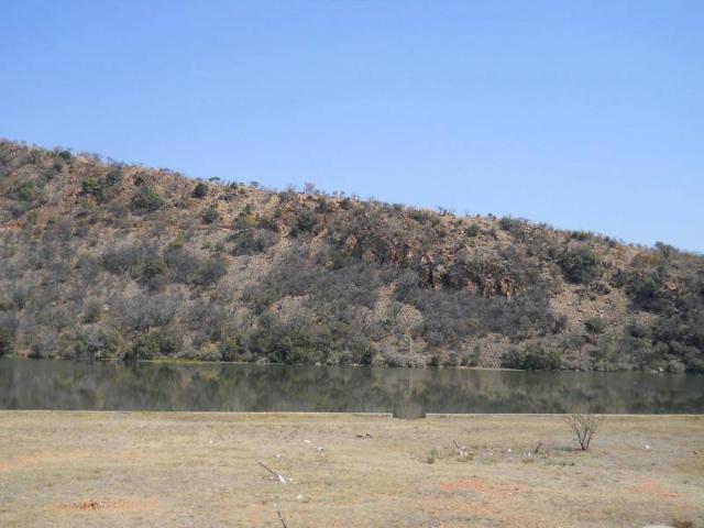 700 m² Land available in Estate D Afrique