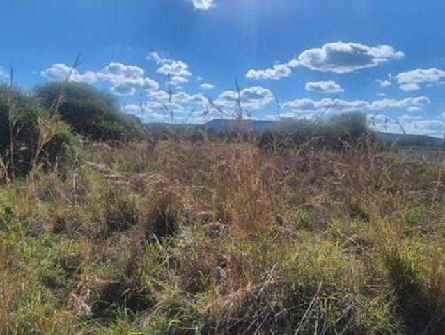 700 m² Land available in Euphoria Golf Estate