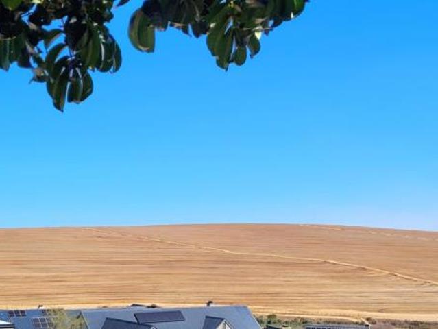 700 m² Land available in Malmesbury