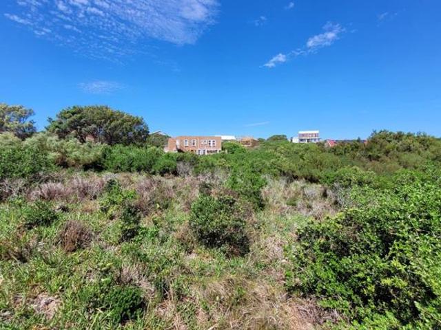 700 m² Land available in Paradise Beach