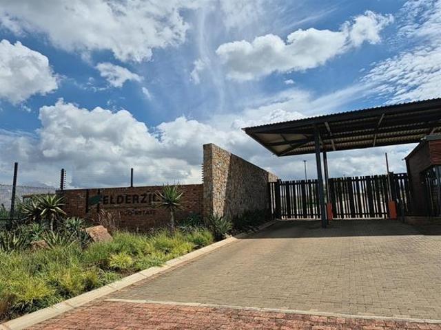 700 m² Land available in Potchefstroom Central