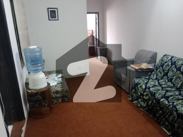700 Square Feet Flat For Rent In D 12
