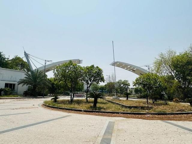 700 Sq.Yd. Plot in Sector 1 Dharuhera Listing ID: #10086
