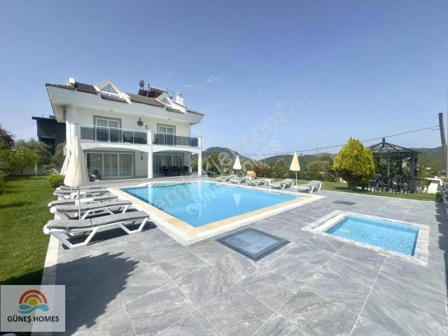 700m2 Müstakil Önü Açık 4+1 Modern Villa