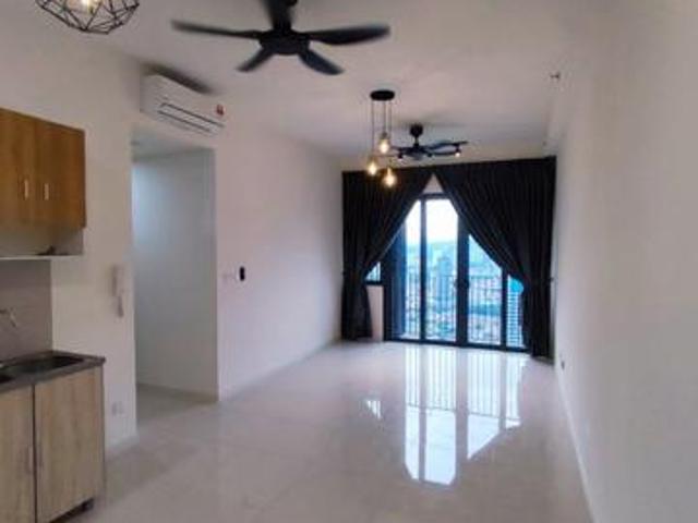 700sqft Kitchen CabinetFully Airconds Near LRT