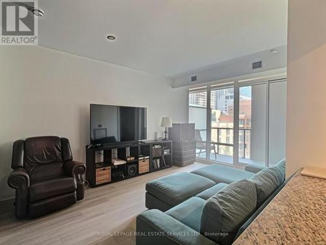 701 1 Bedford Road, Toronto, ON, M5R 2B5 condo for sale | Listing ID C13606 | Royal LePage
