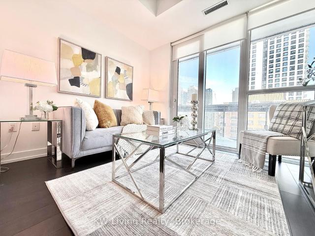 701 39 Roehampton Avenue, Toronto | Terminated, C12855 | Condos. Ca