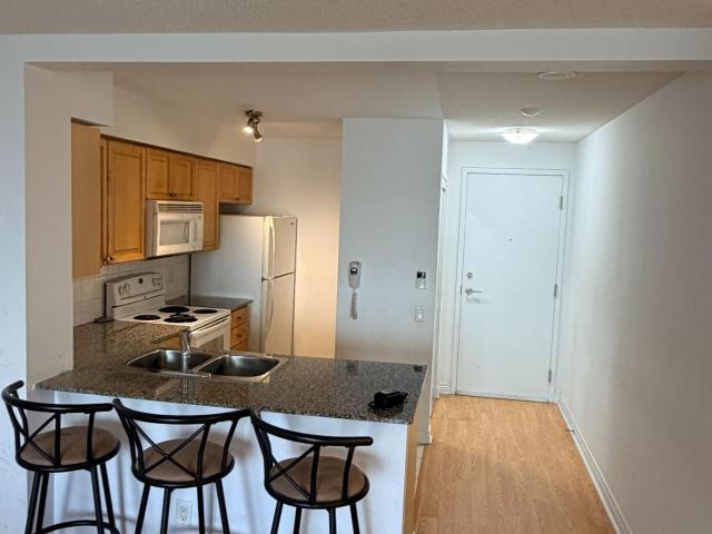 701 83 Borough Drive, Scarborough | 1Beds/1Bath, Condo, $2,150/mo | Condos. Ca