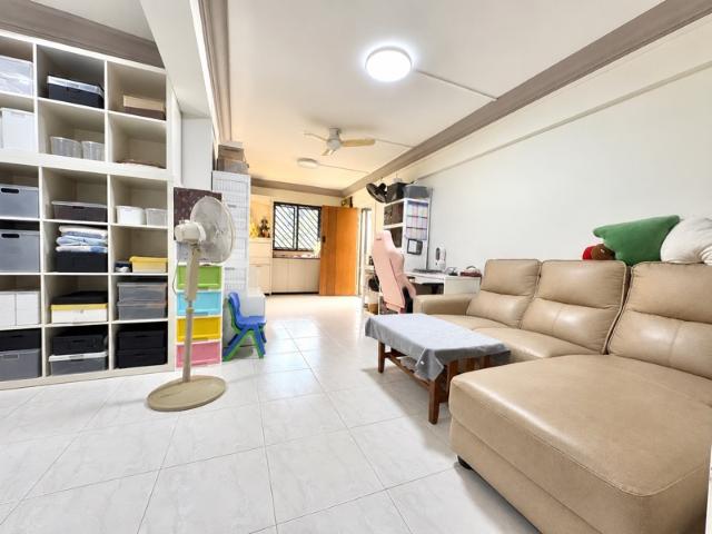 701 Bedok Reservoir Road HDB Apartment For Sale, $480,000, 2 Bed 2 Bath 882 sqft $544.00 psf