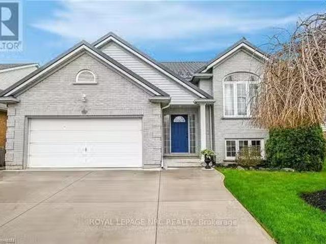 7023 Kalar Road, Niagara Falls, ON, L2H 3J6 house for sale.