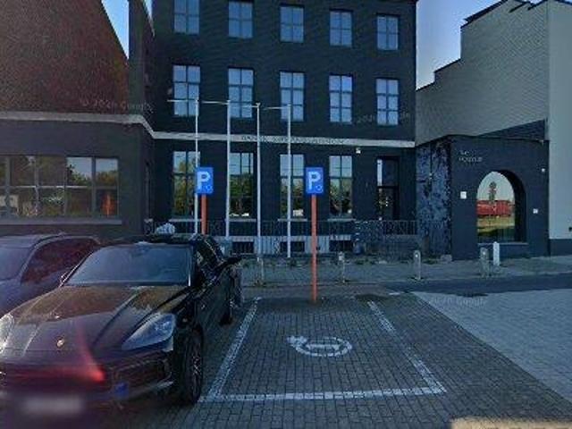 1556 m2 office space for rent in Stad Gent