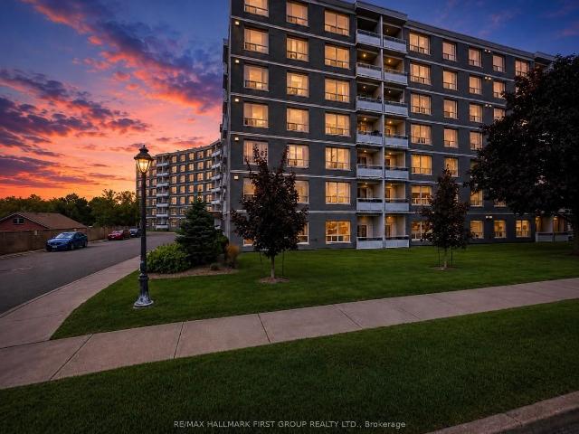 703 145 Liberty Street S, Bowmanville | 2Beds/1Bath, Condo, $2,000/mo | Condos. Ca