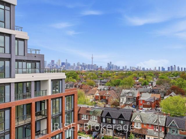 703 858 Dupont Street in Toronto: Dovercourt Wallace Emerson Junction Condo Apartment for lease Toronto W02: MLS®# W13149614