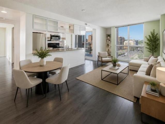704 111 Street Sw, Calgary, AB, T2R 1P1 condo for sale | Listing ID A2329 | Royal LePage