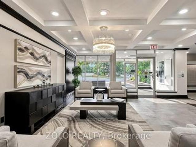 704 91 Townsgate Drive, Vaughan, ON, L4J 8E8 condo for sale | Listing ID N13513 | Royal LePage