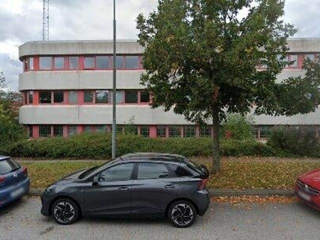 705 m2 lager uthyres i Malmö Centrum