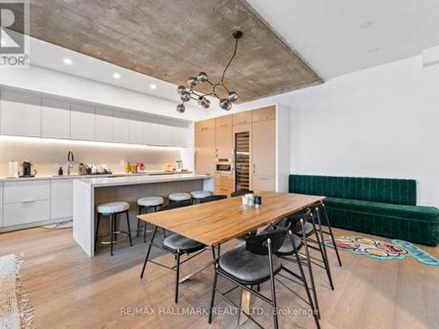 706 20 Stewart Street, Toronto, ON, M5V 1H6 condo for sale | Listing ID C13461 | Royal LePage