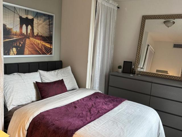 706 85 Bloor Street, Toronto | 1Beds/1Bath, Condo, $2,100/mo | Condos. Ca